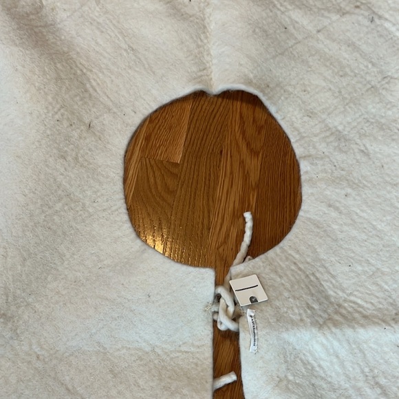 Anthropologie-Folk Tree Skirt NWT - Picture 7 of 16